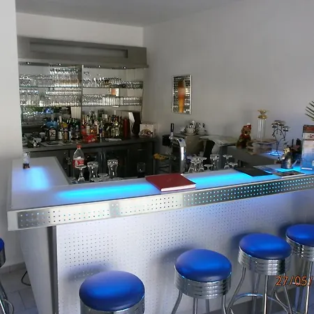 和谐公寓式酒店 3*